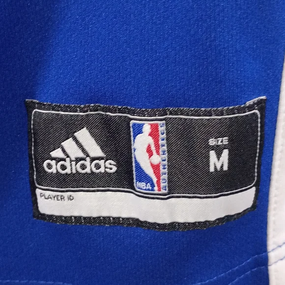 adidas Blue and Yellow Golden State Warriors Kids Jersey - Picture 4 of 12